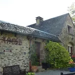 Bed and Breakfast Manoir De La Fabregues Estaing (Aveyron)