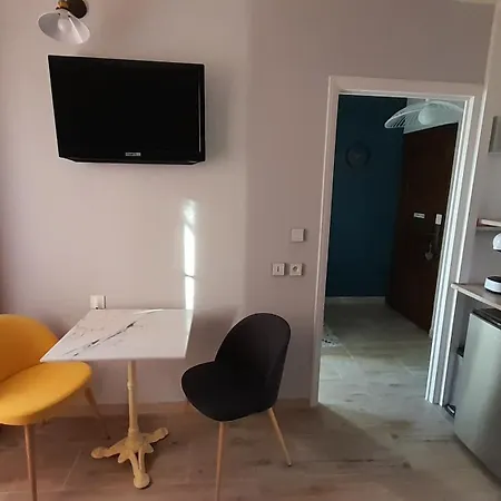 Manoir De La Fabrègues Couette-café 3*