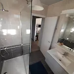 Couette-café Manoir De La Fabrègues 4*